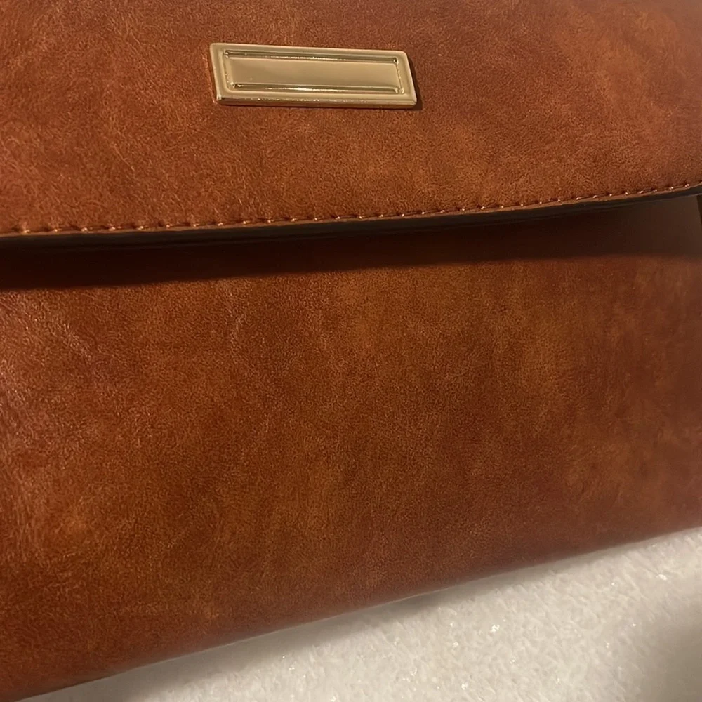 Wristlet bag brown gold hardware snap clutch New